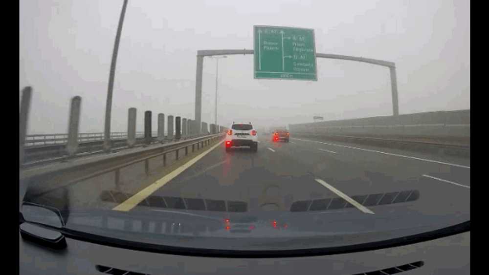 Moški v Prahovi kaznovan zaradi vožnje v nasprotni smeri na avtocesti A3 Bukarešta–Ploieşti