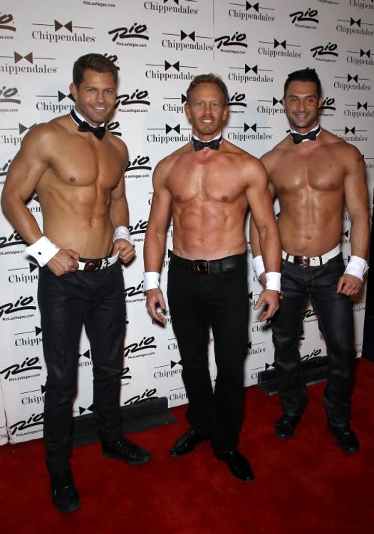 Ian Ziering în rol de stripper (FOTO HEPTA)