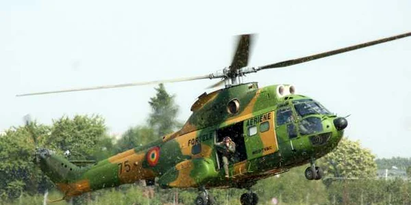 Elicopter IAR 330 PUMA