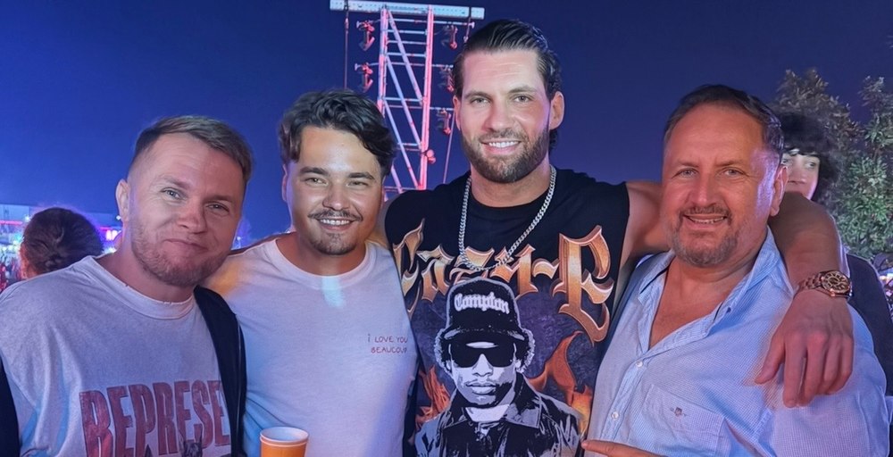 Anunțul surpriză făcut de Codin Matciuc și Florian Munteanu pe scena de la Nibiru: „O să dăm șansa și unui talent de aici să se afirme”
