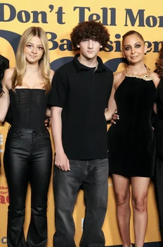 Nicole Richie și cei doi copii ai ei