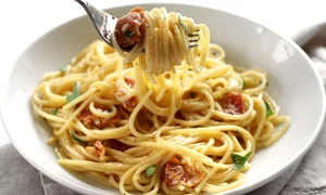 Cele mai cremoase spaghete carbonara jpeg