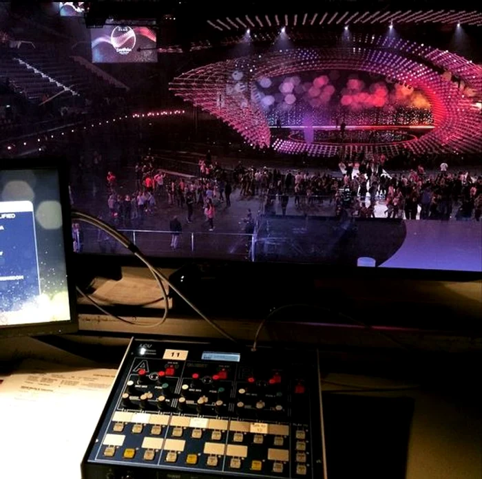 De aici se fac ultimele reglaje ale sunetului pentru Eurovision 2015