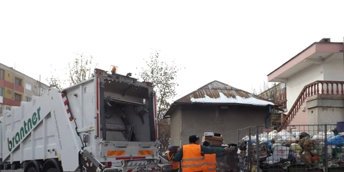 gunoaie laOrsova FOTO Alexandra Georgescu