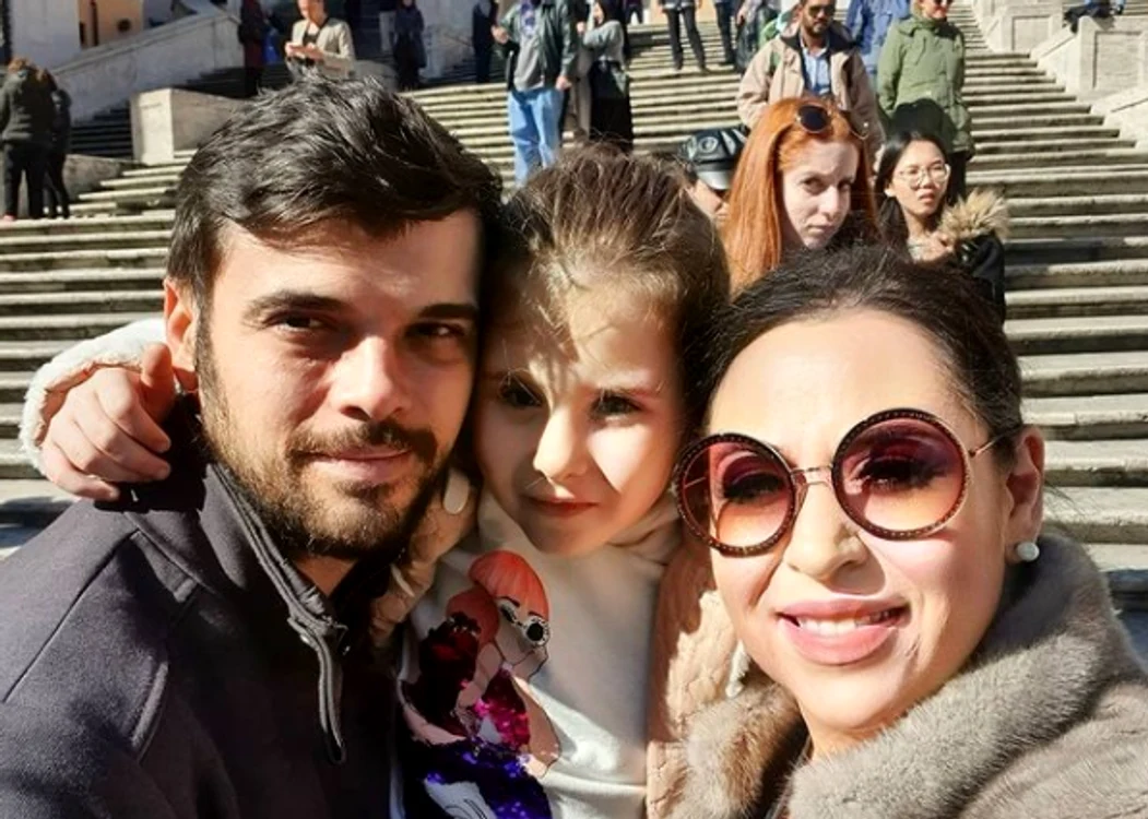 Oana Roman și Marius Elisei nu i-au spus nimic Isabelei despre divorțfoto: arhiva personală/Instagram