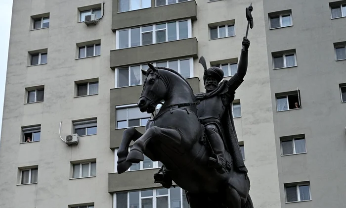 Statuia lui Mihai Viteazul de la Zalău (© Facebook / Consiliul Județean Sălaj)