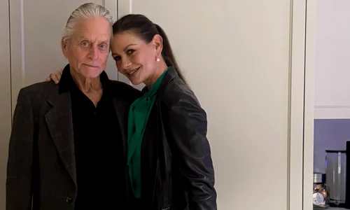 Catherine Zeta Jones și Michael Doglas, Instagram (2) jpg