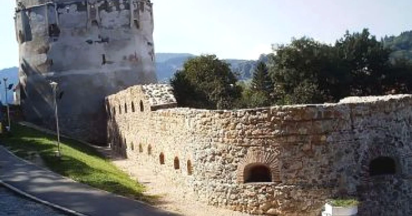 Braşov: Reabilitarea monumentelor istorice a iscat un nou conflict în plenul CJ