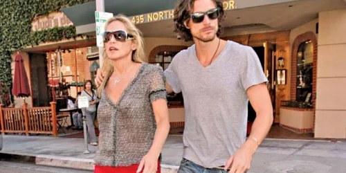 Sharon a venit în România împreună cu iubitul său, manechinul Martin Mica