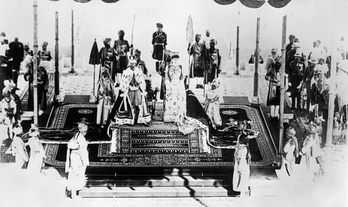 India Before the First World War; George V and Queen Mary at Delhi Durbar Q107150 jpg jpeg