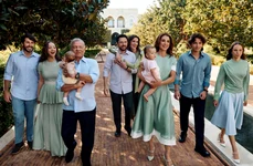 Regina Rania si familia foto Facebook jpg