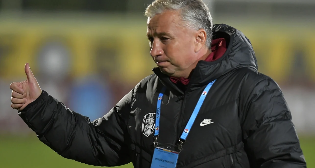 Dan Petrescu și CFR Cluj continuă pe două fronturi. Foto Sportpictures