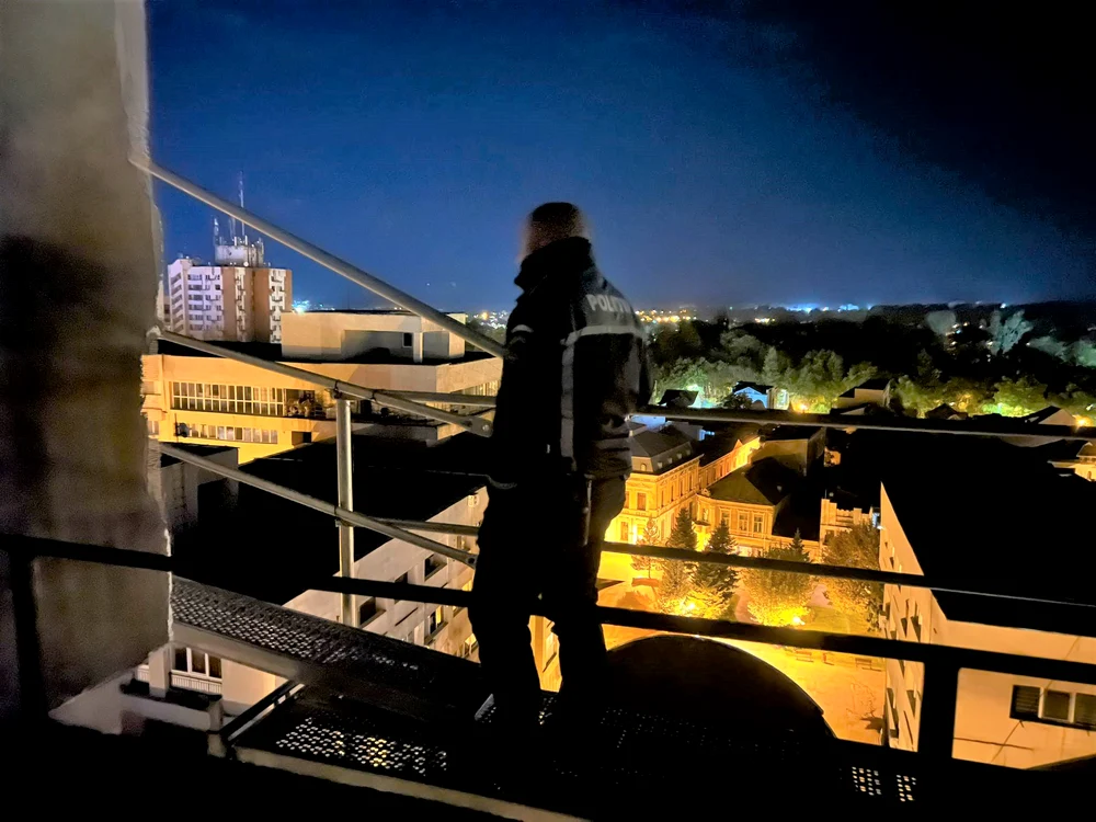 Polițist la înălțime SURSA IPJ Gorj