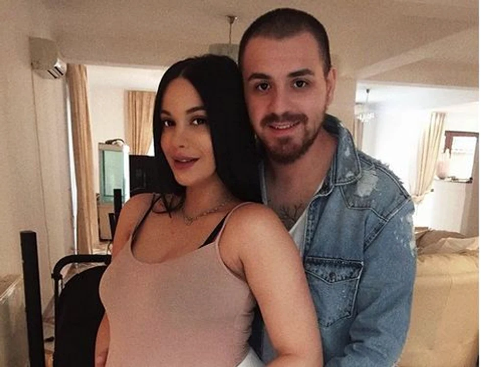 
    Betty a dezvăluit că a simțit dureri mari post-operatorii, după cezarianăFoto Instagram  