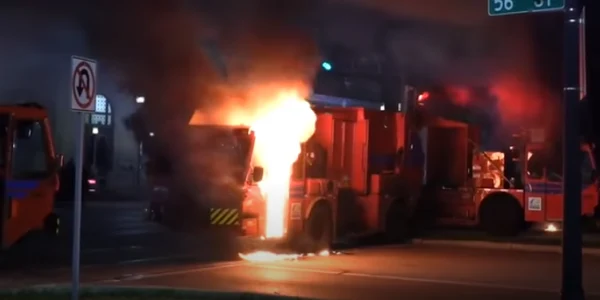 Proteste în Wisconsin după ce un bărbat de culoare a fost împuşcat în spate de poliţie 23 august 2020 Foto captură You Tube/WGN News