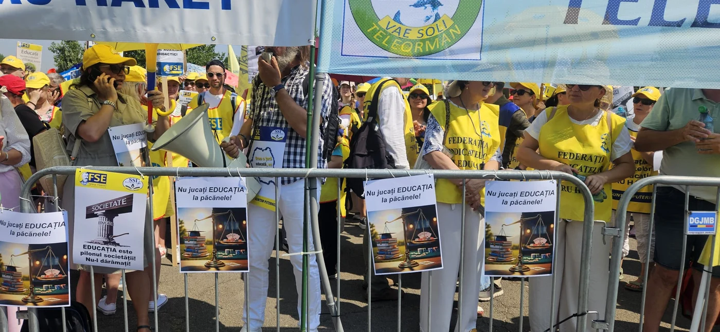 Sindicatele din Educație anunță boicotarea începutului de an școlar FOTO Sindicat FSE