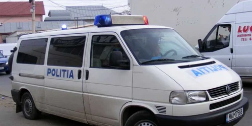 Poliţiştii au acţionat în scopul combaterii actelor de comerţ ilicit 