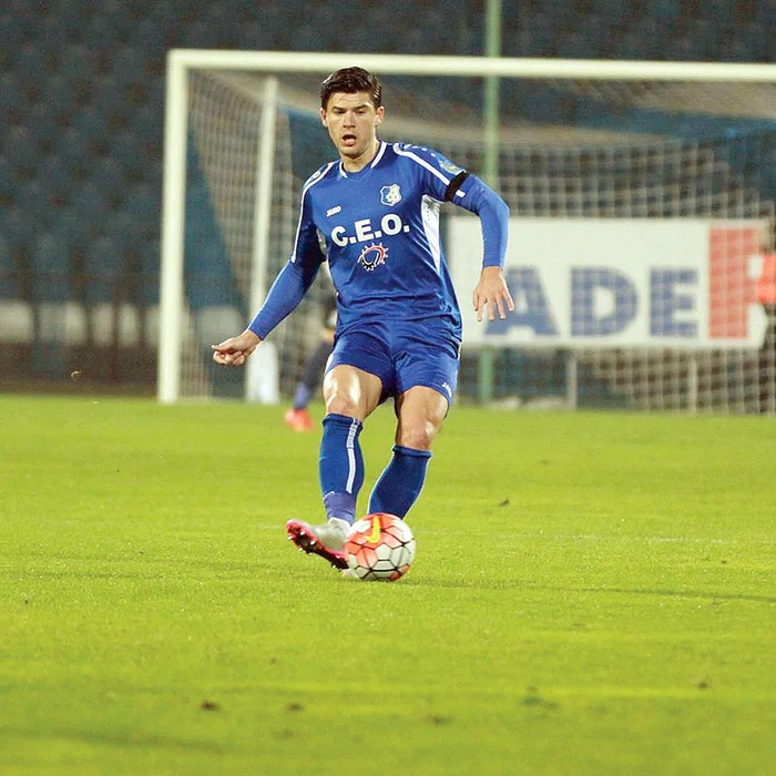 
    Sulley Muniru  s-a lovit la umăr  în meciul cu CFRFoto: Mediafax  