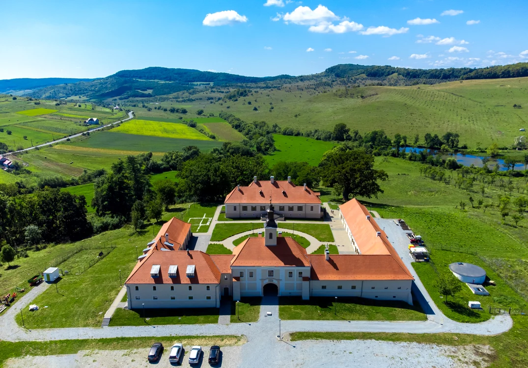 Castelul Teleki FOTO Shutterstock