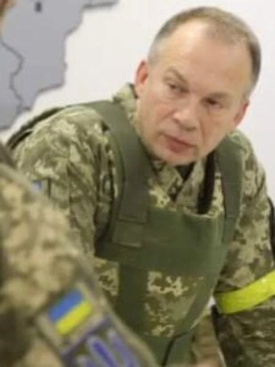 Generalul Oleksandr Sirski conduce apărarea ucraineană din Kiev - foto Twitter