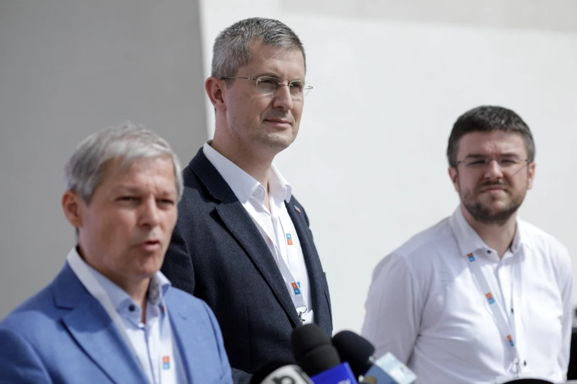 Dacian Cioloş proneşte acum favorit în cursa pentru şefia USR PLUS FOTO Inquam Photos / George Calin