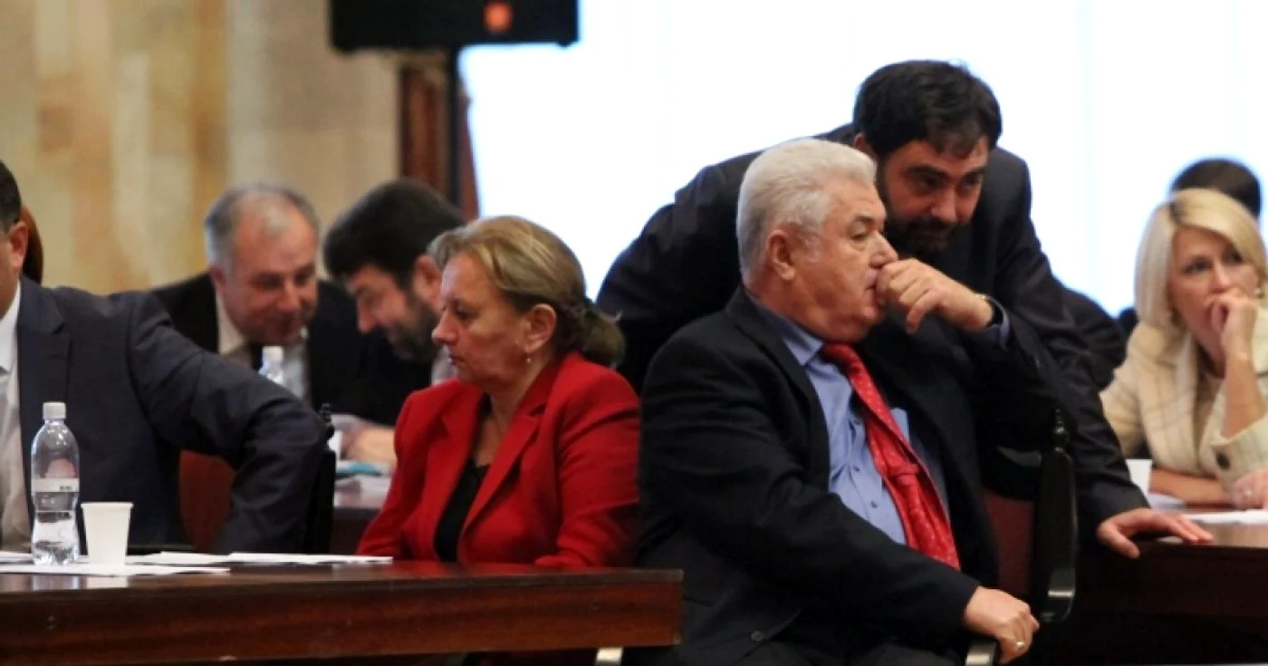 Zinaida Greceanîi alături de Vladimir Voronin în Parlament