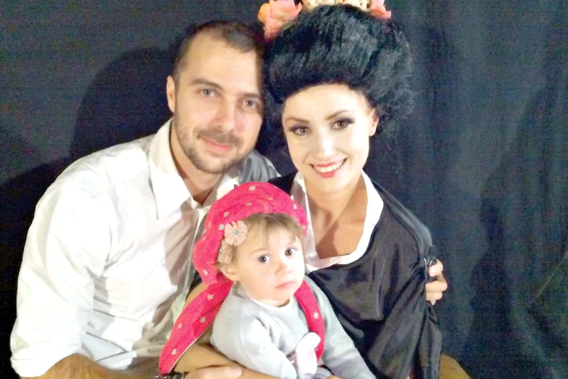 «Bebeluşa» Oana Ioniţă se mărită  la vară cu noul iubit