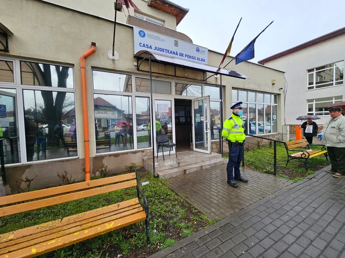 Accesul în instituție a fost oprit FOTO ISU Alba
