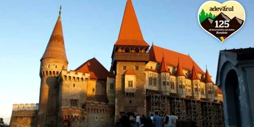 Castelul Corvinilor. Foto