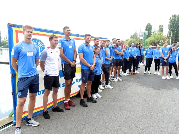 Canotorii pregătesc participarea la CE din Italia (Foto: FR Canotaj)