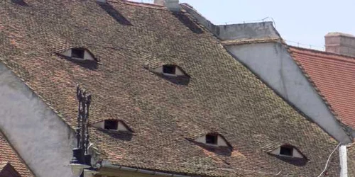 ochii din acoperisurile sibiului