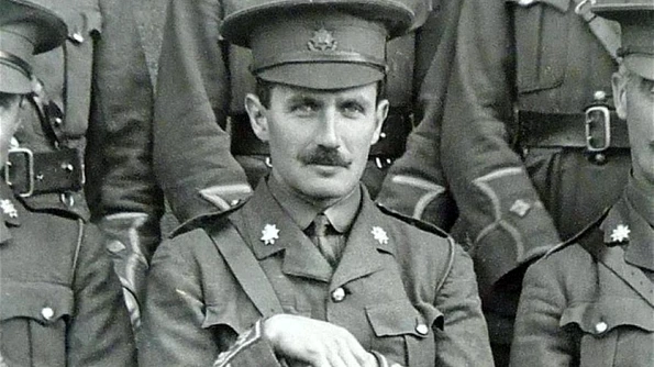 În 1916, un soldat britanic s a întors de bunăvoie într un lagăr german jpeg