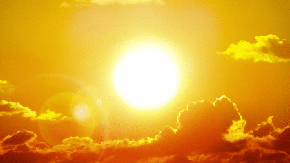 Vine vara pentru două zile. Un val de căldură neobișnuită lovește România, ce fenomene anunță meteorologii