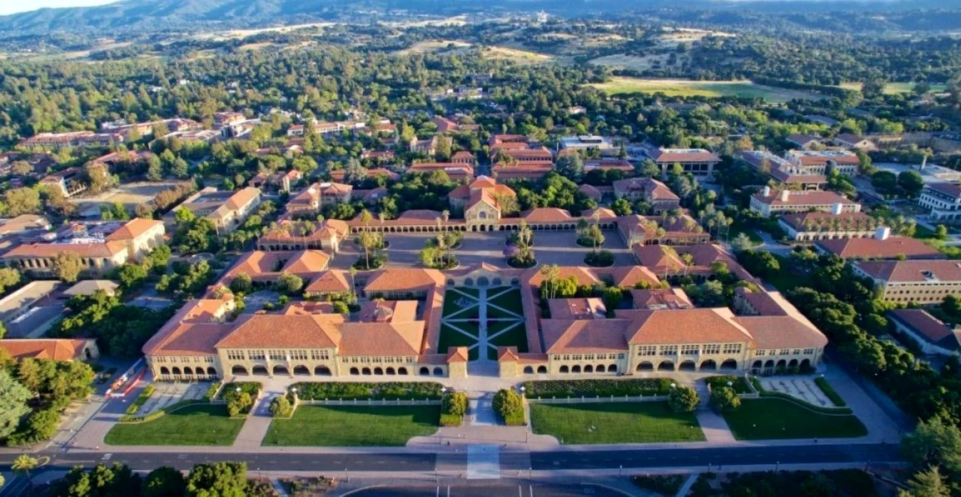 Povestea Universității Stanford. Cât e adevăr şi cât e poveste / foto: arhiva Click!
