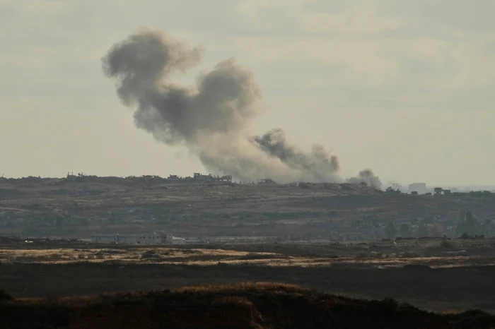 Israelul continuă bombardamentele în Fâșia Gaza FOTO Profimedia