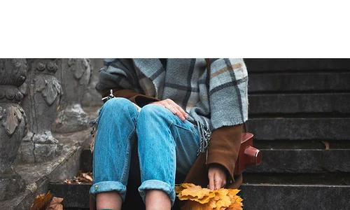 Leggings, blugi sau pantaloni de jogging? Ce pantaloni să alegi cu cizmele de damă? jpeg