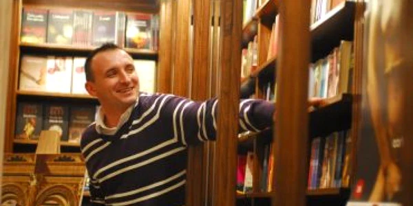Timişoara: Doi scriitori bănăţeni vor citi în Elveţia