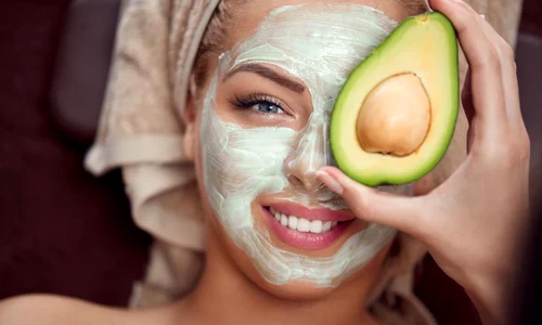 1 masca minune cu avocado si banana jpg jpeg