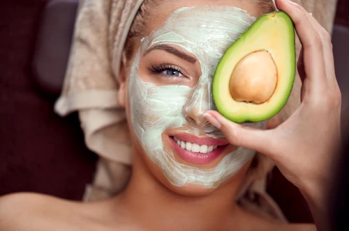 1 masca minune cu avocado si banana jpg jpeg