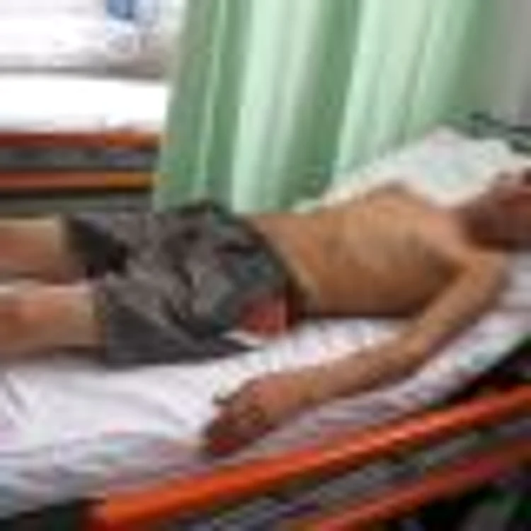 Târgu-Jiu: O ambulanţă ce transporta un rănit, implicată într-un accident rutier