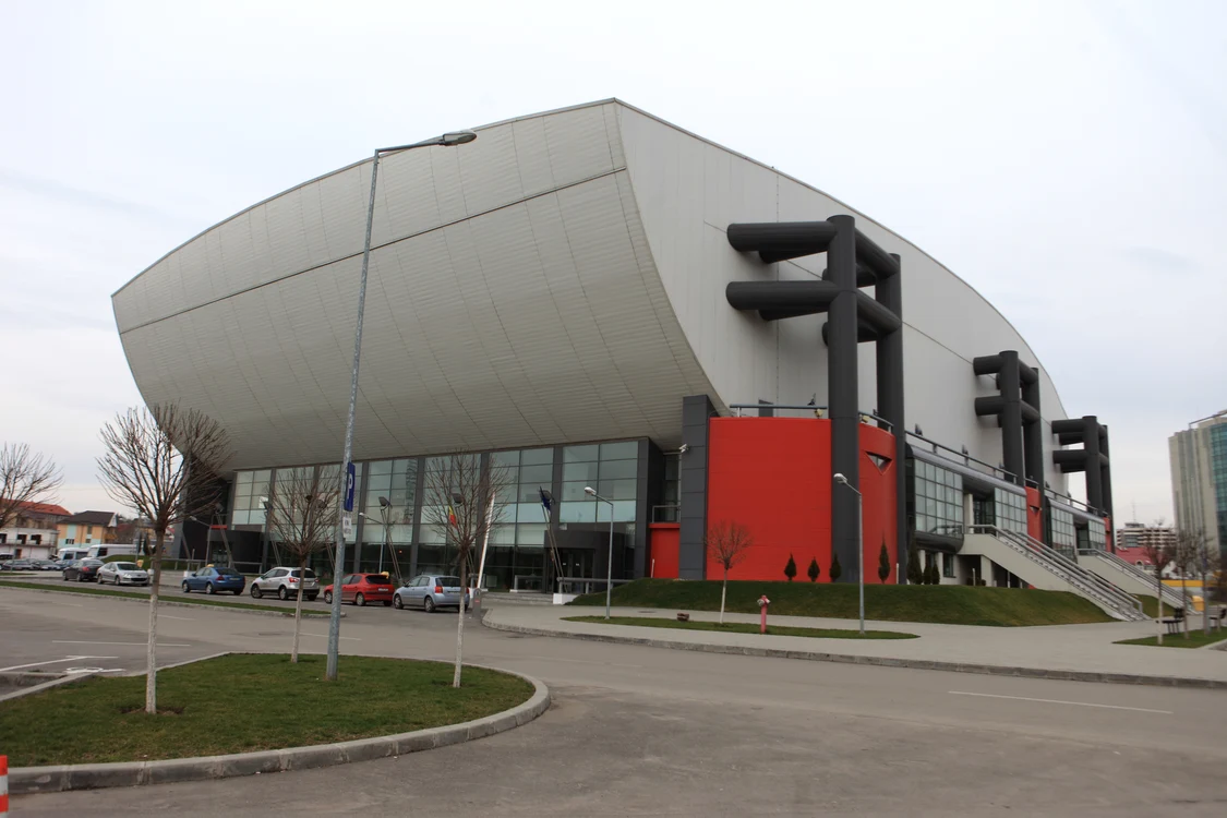 
    Eurovision 2015 va fi găzduit de Sala Polivalentă din CraiovaFoto Roberto Sălceanu  
