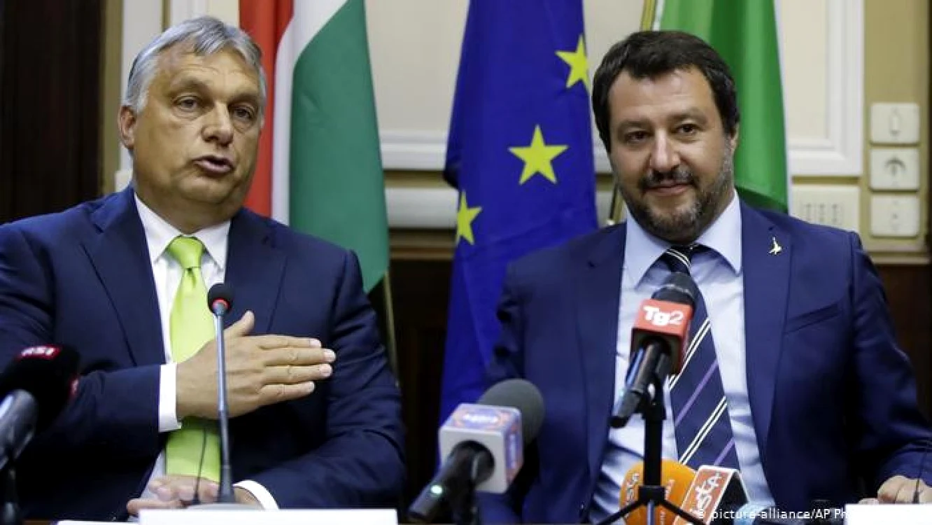 Premierul Viktor Orban şi fostul liderul formaţiunii populiste italiene, Liga, Matteo Salvini