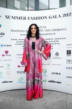 Cosmina Păsărin jpeg