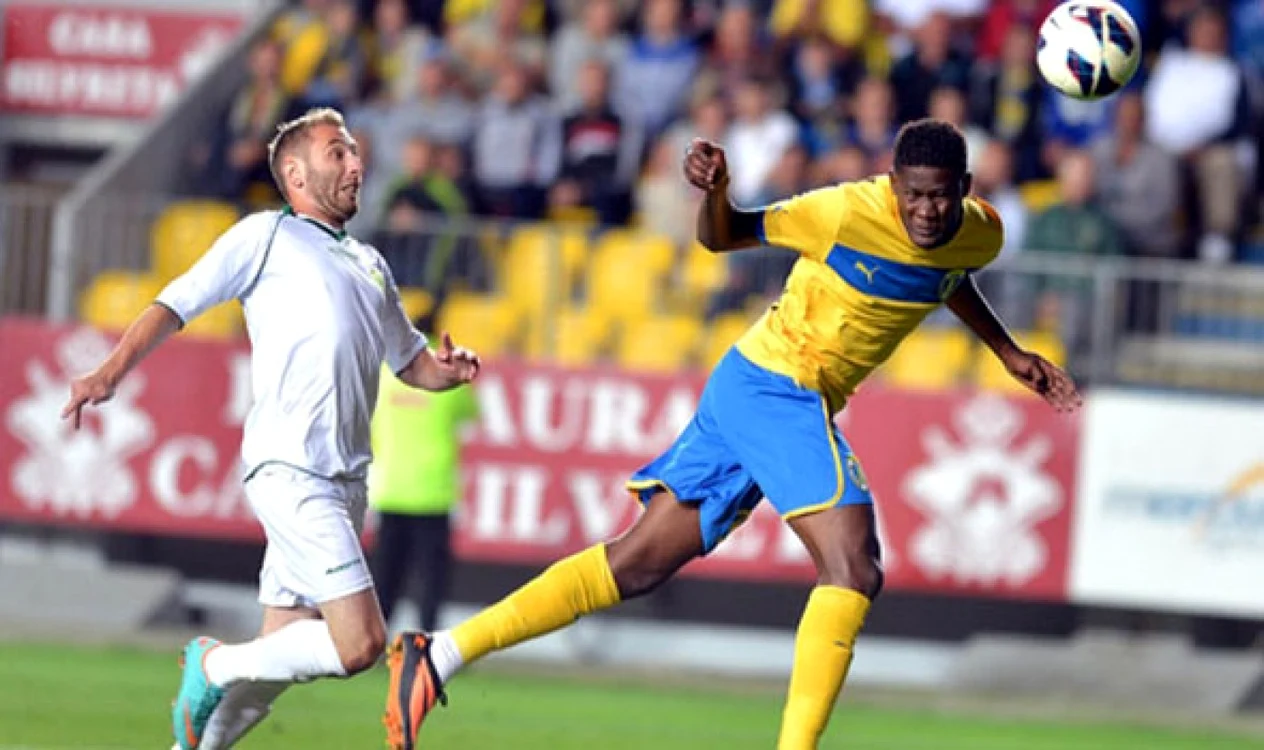 „Lupii“ vor toate cele trei puncte de la întâlnirea cu timişorenii. FOTO fcpetrolul.ro