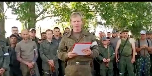 Comandant al unui regiment din Donbas se plânge de starea soldaţilor săi FOTO The Mirror