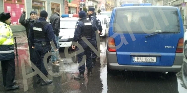Cearta a blocat traficul rutier