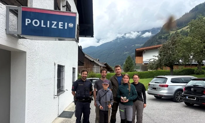 un rucsac a fost gasit dupa 63 de ani pe munte FOTO X/@ProPolizeiOE