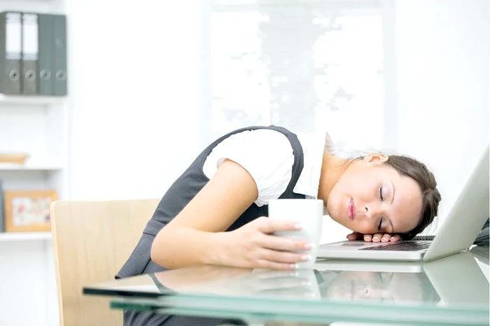 
    O parte din afecţiunile inimii pot avea ca simptom senzaţia de oboseală  