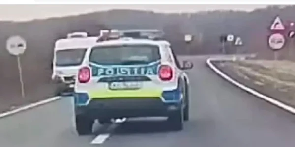 depasire masina politie jpg