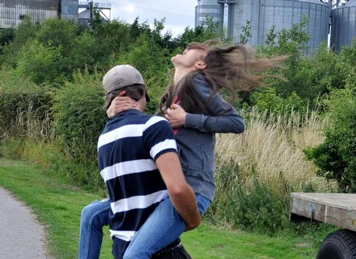 
    Greutatea fetei a alarmat multă lumefoto: Caters  